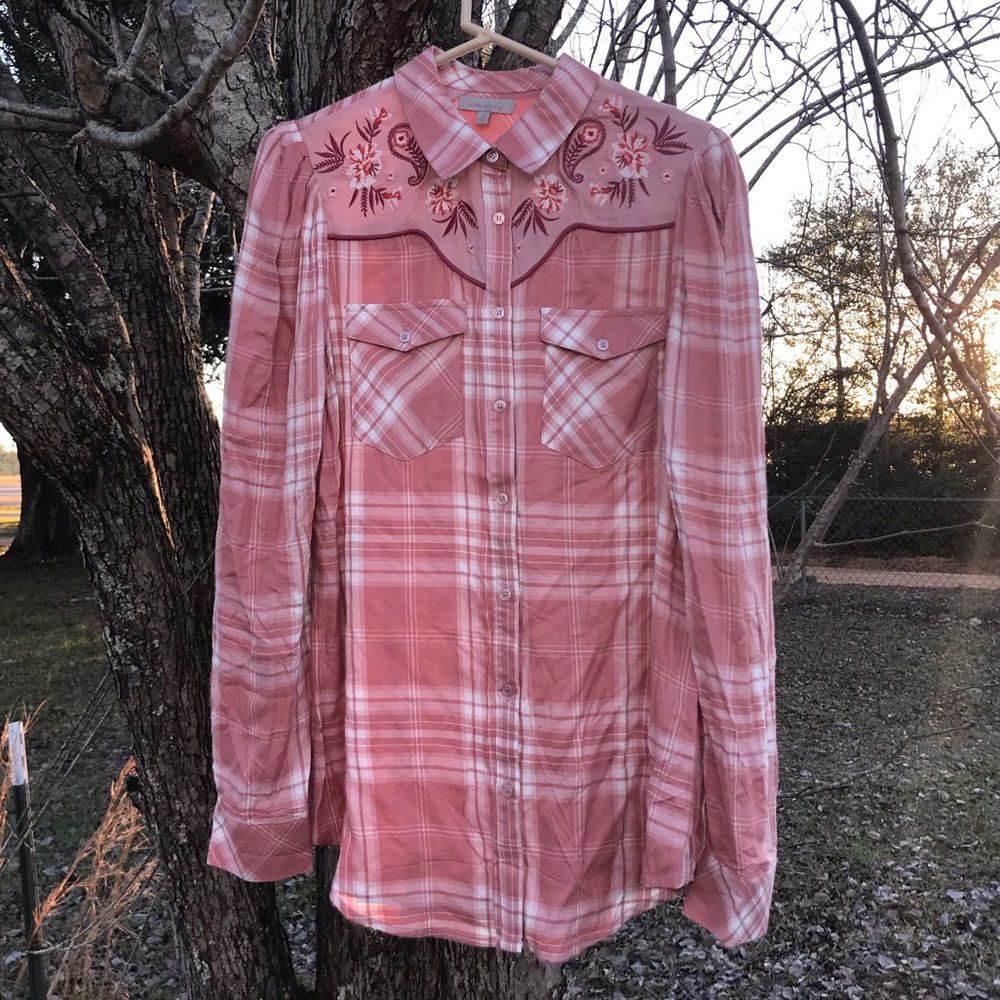 Wonderly Button Up Plaid Long Sleeve Shirt
